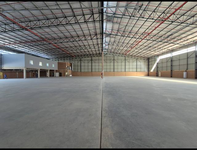 3,150M² WAREHOUSE TO LET IN LINBRO PARK